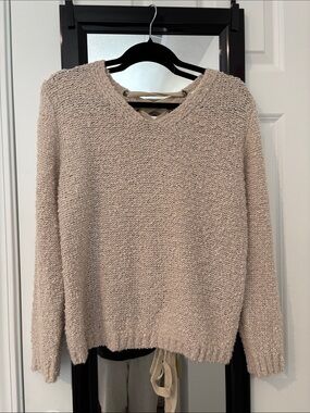 Cozy Women's V-Neck Sweater